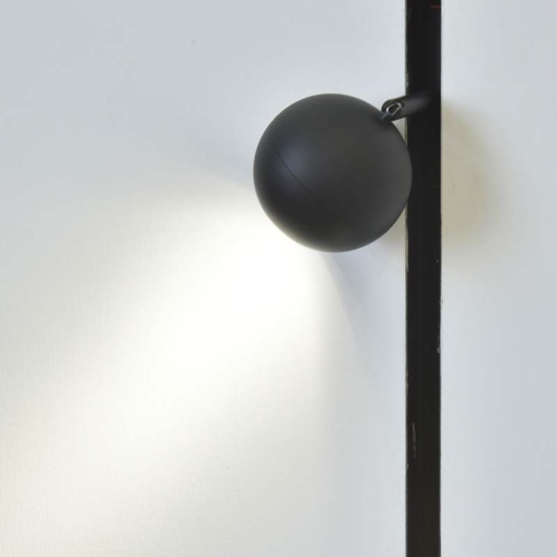 A024 Spherical Magnetic Track Light Spot Light